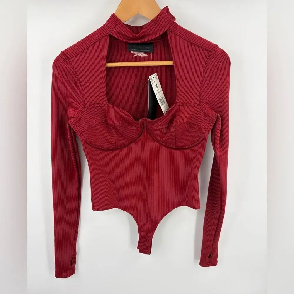 Reebok x Cardi B women’s ribbed casual bodysuit triathlon red size M NWT